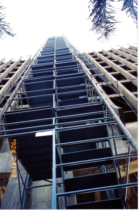 Andaime Tubular — Pórtico Real