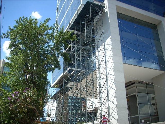 Andaime Tubular — Pórtico Real