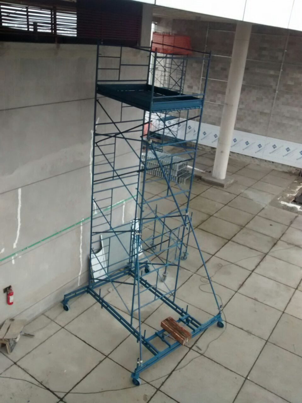 Andaime Tubular — Pórtico Real